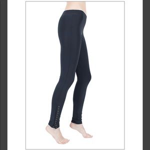 Plush brand ankle snap leggings, Sz XS